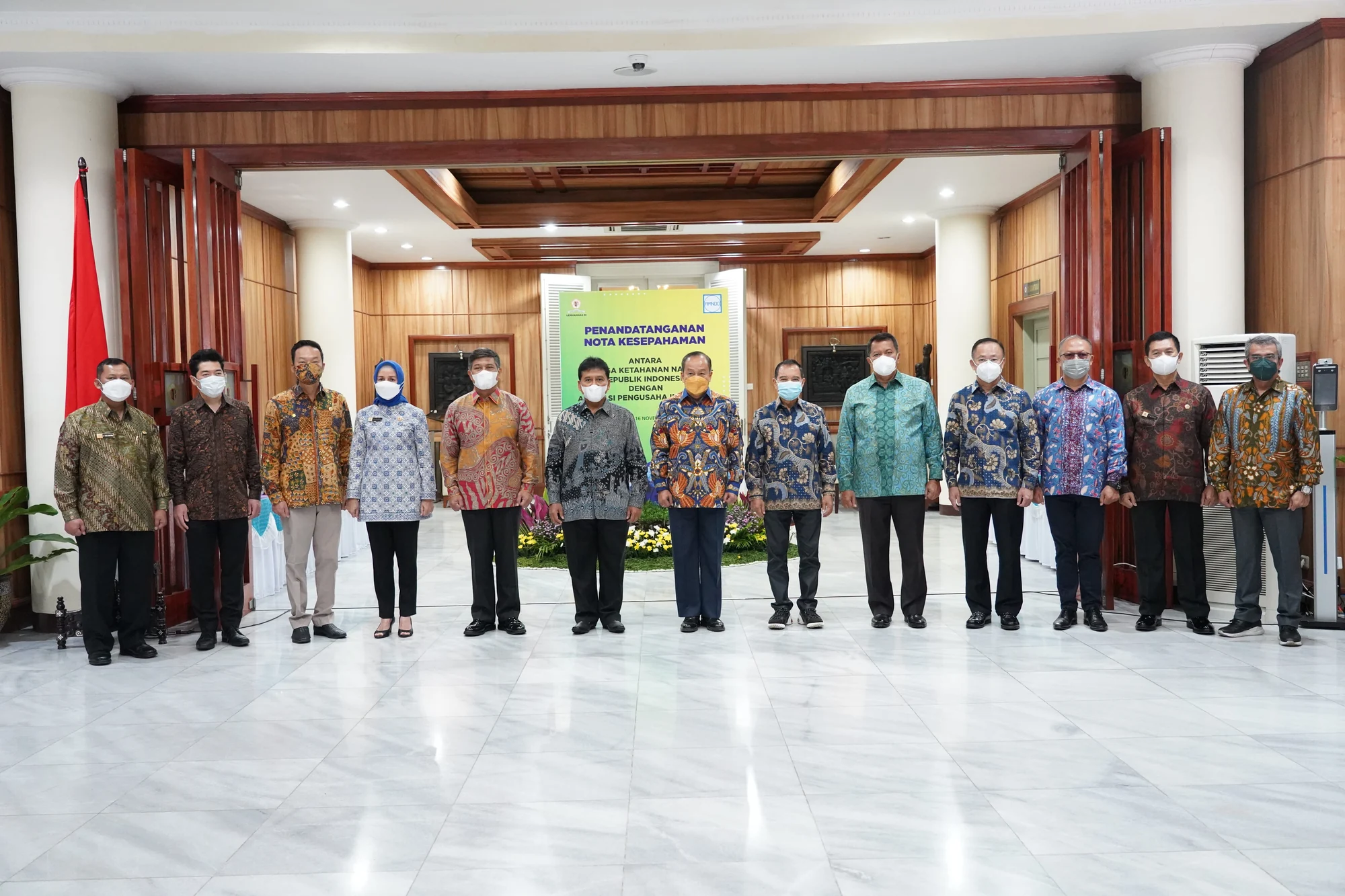 LAPORAN TAHUNAN APINDO Kabupaten Sukabumi 2021